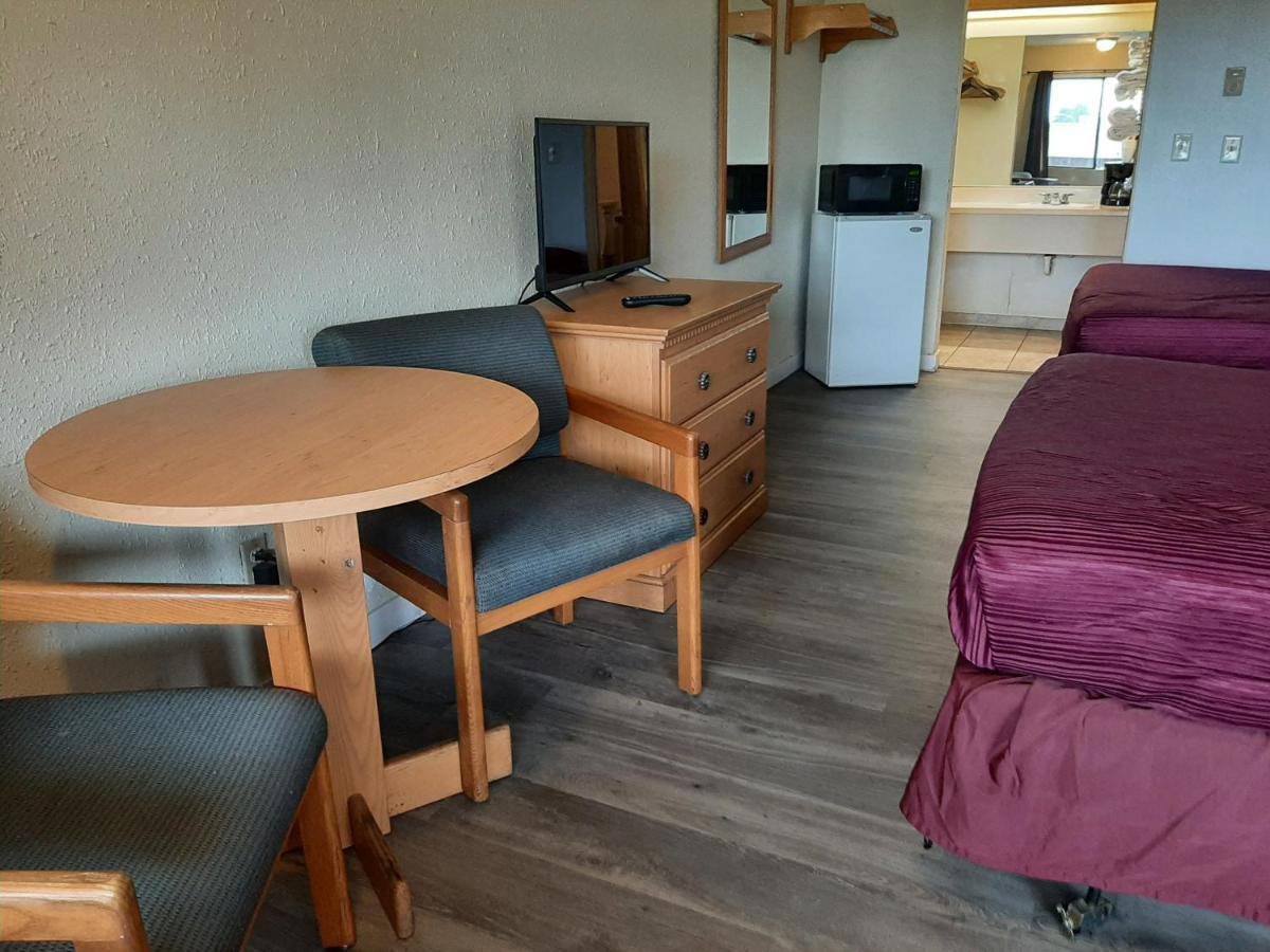 Centralia Inn Екстер'єр фото